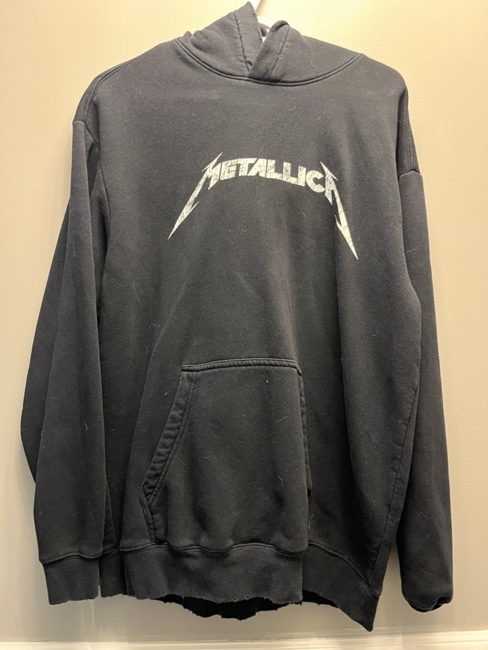 H&M Black Crewneck Hoodie with White Metallica Logo